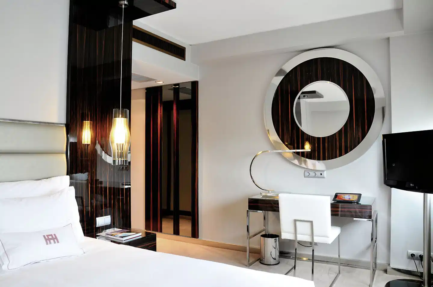 Altis Grand Hotel Wohnbeispiel