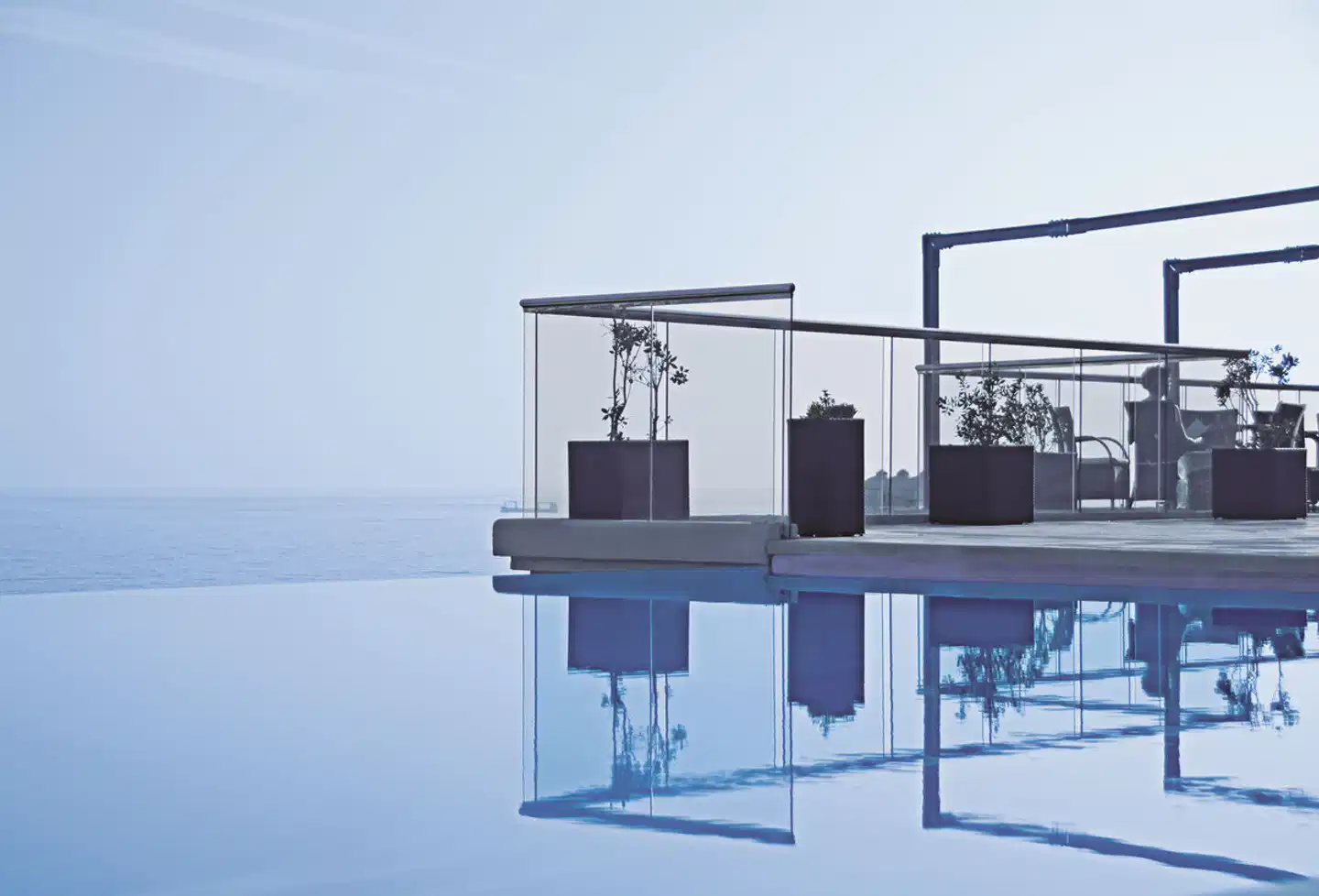 AX The Palace Pool