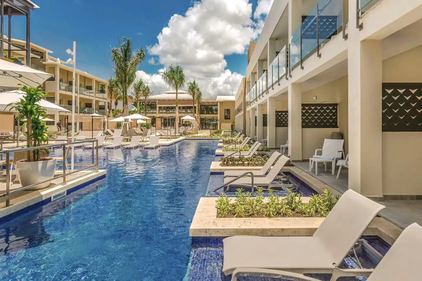 Catalonia Royal La Romana Pool