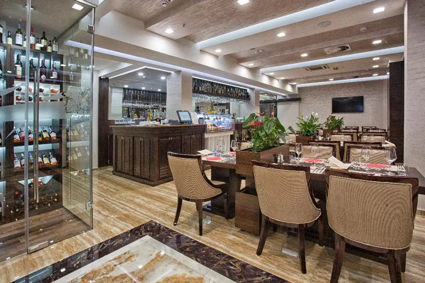 Wellness & Spa Hotel ACD Bar