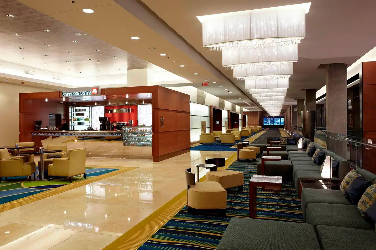 Montreal Airport Marriott In-Terminal Hotel Bar