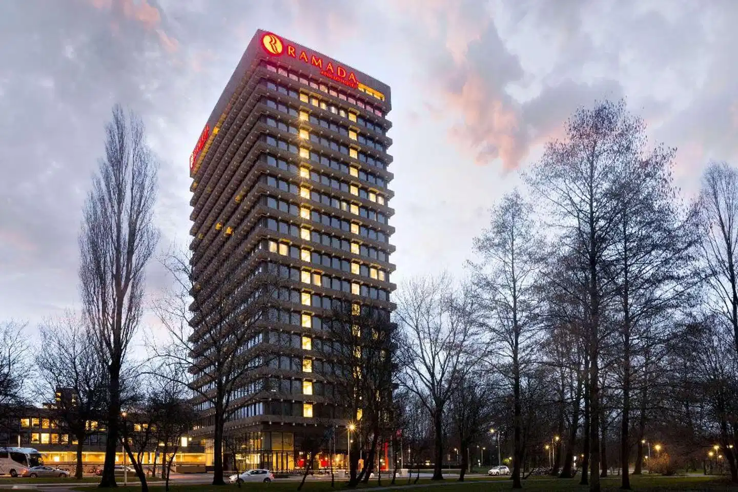 Leonardo Hotel Amsterdam Rembrandtpark Aussenansicht