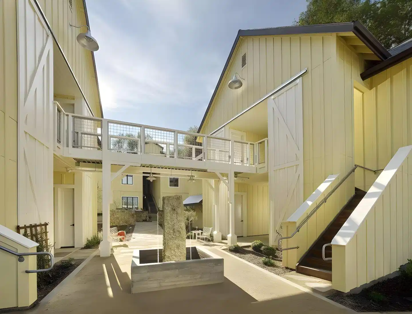 Farmhouse Inn Aussenansicht