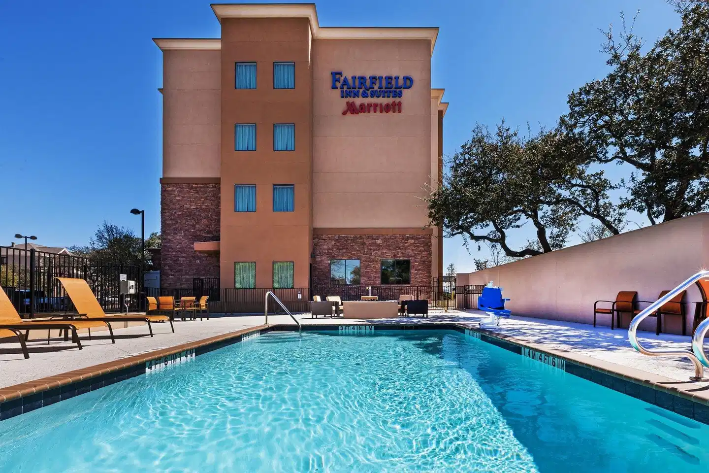 Fairfield Inn & Suites by Marriott Austin Northwest/Research Blvd Pool