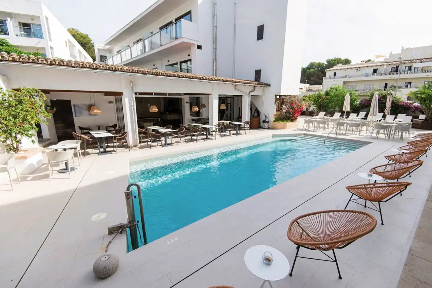 Petit Garden Hotel by Flacalco Pool