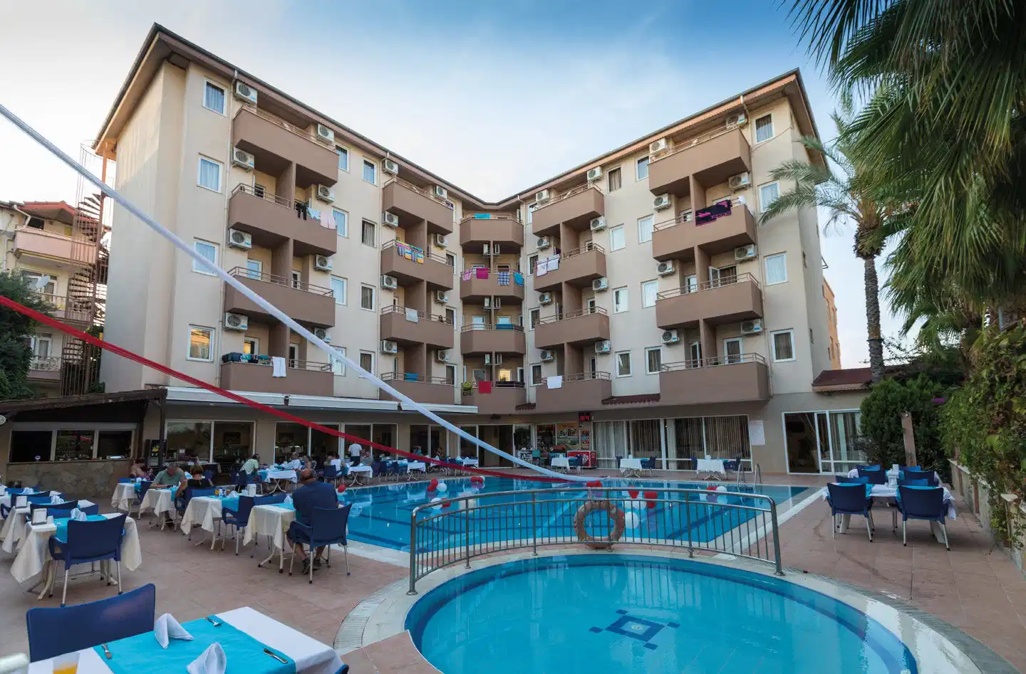 Helios Pool