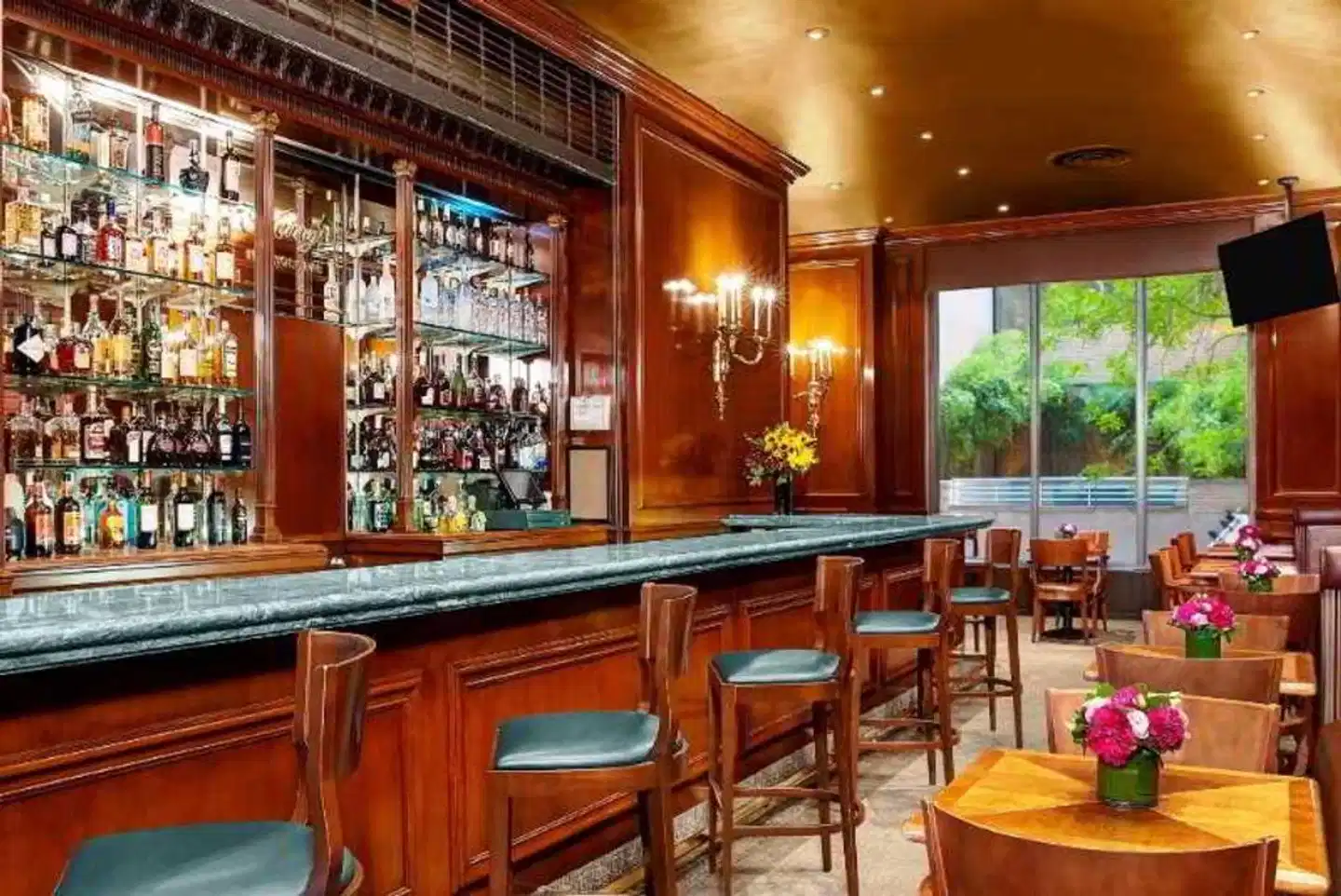 Park Lane Hotel Bar