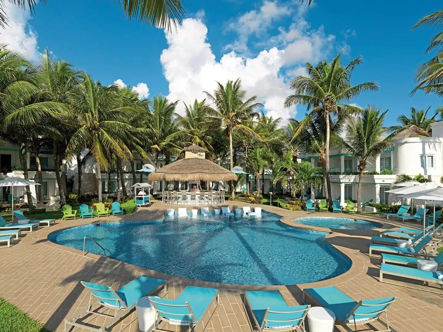 Margaritaville Island Reserve Riviera Cancun by Karisma Pool