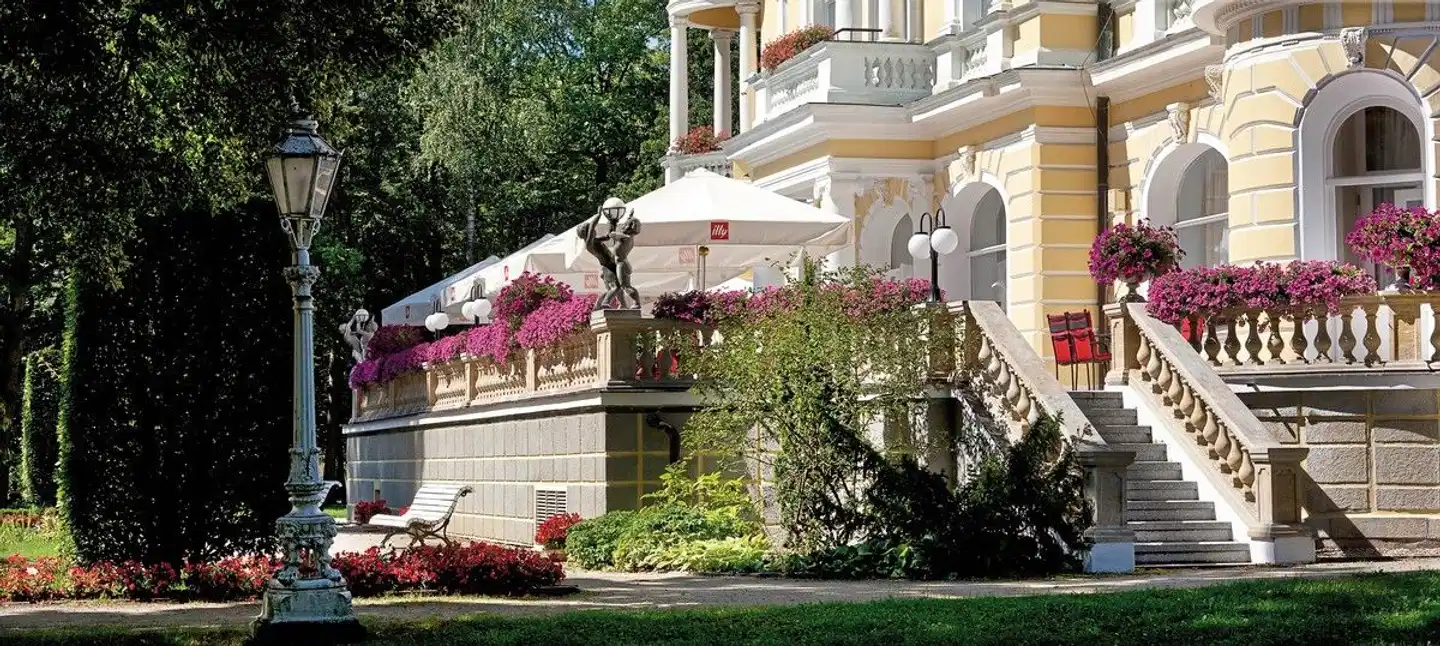Kurhotel Imperial Aussenansicht