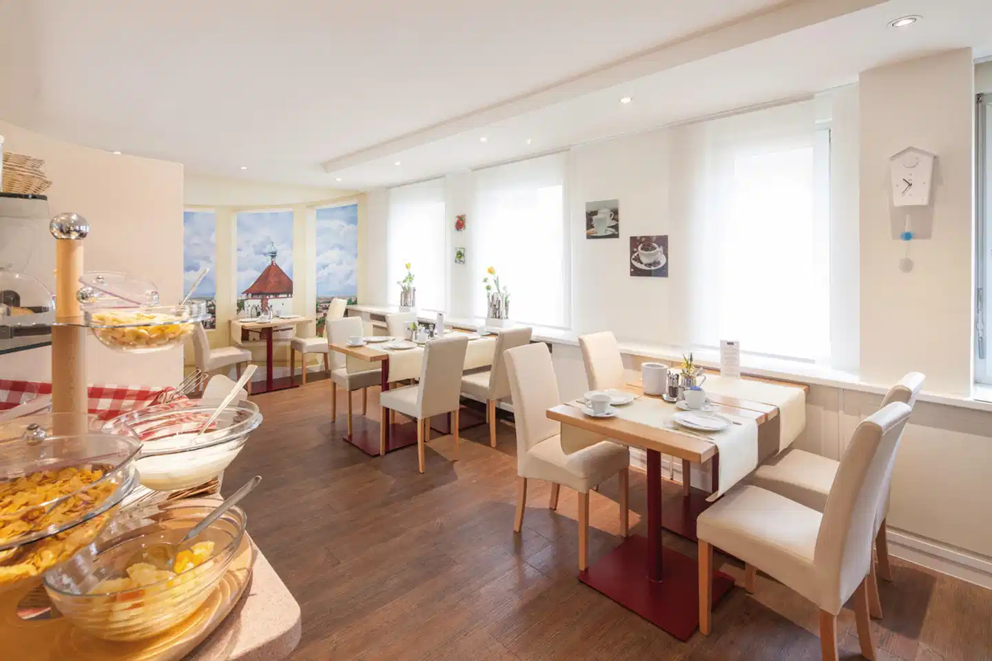City Hotel Restaurant