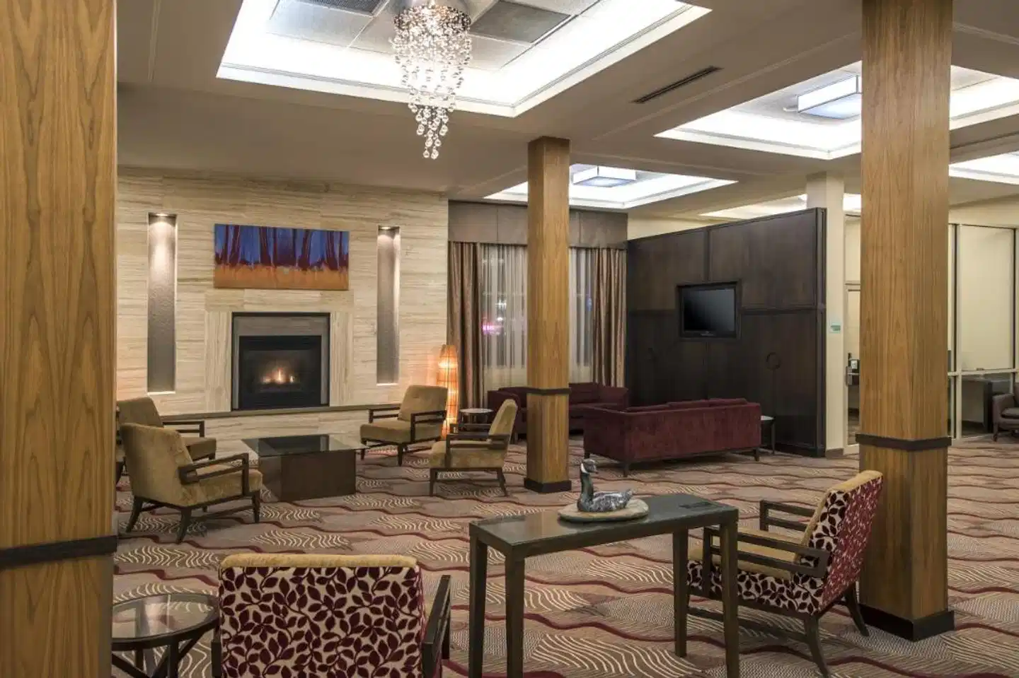 Holiday Inn Lethbridge Lobby