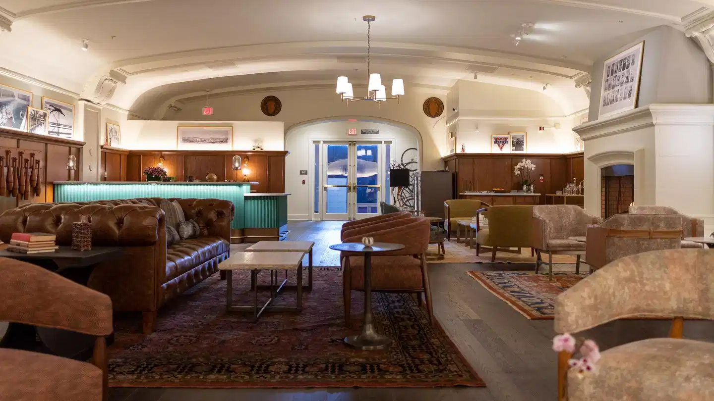 Harbor Court Hotel Lobby