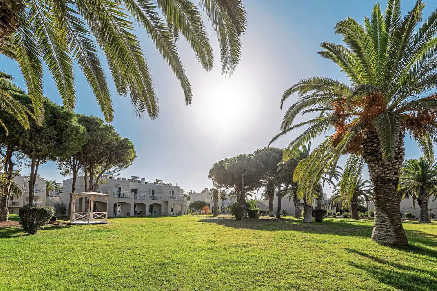 Akti Coast Club Summer Garten