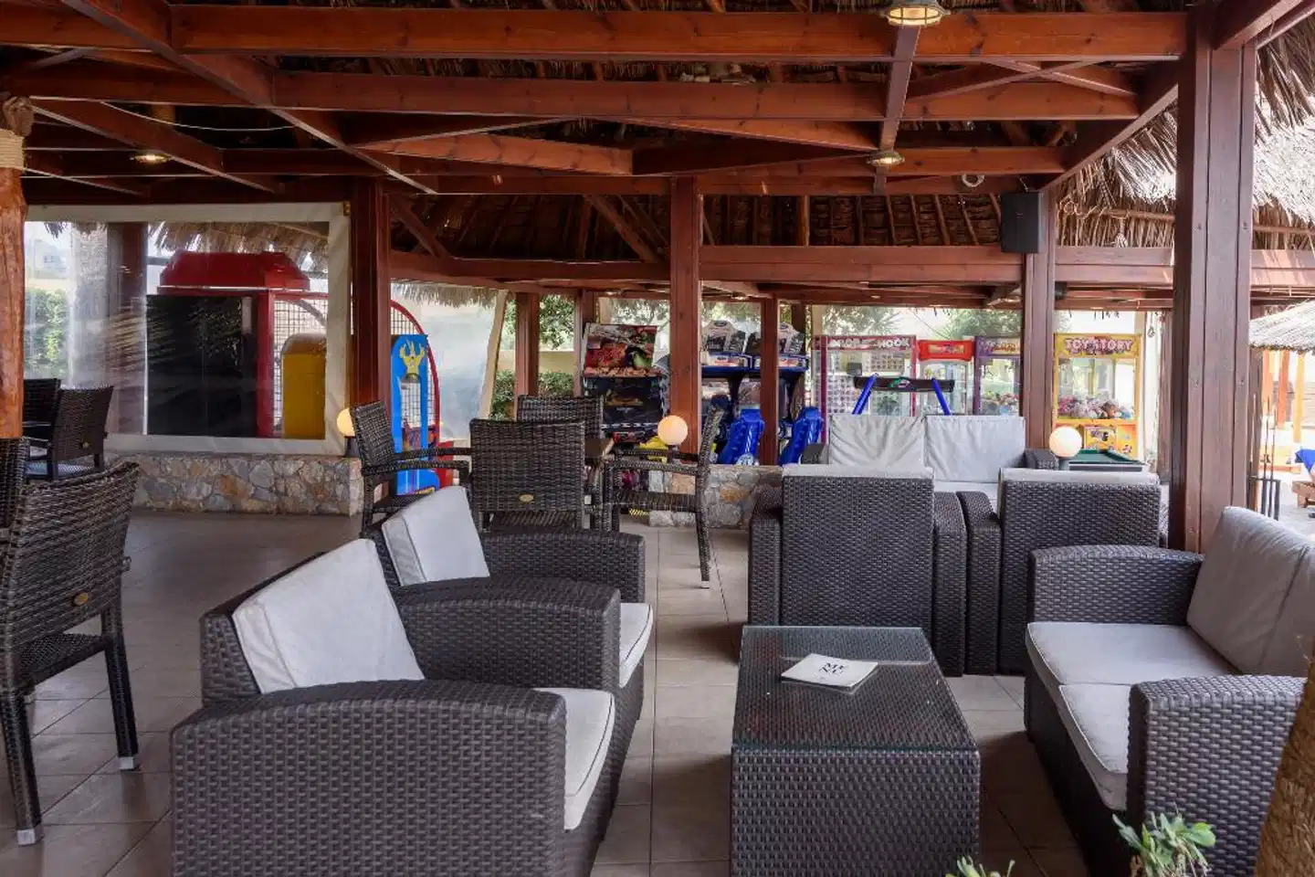 Theo Hotel Lobby