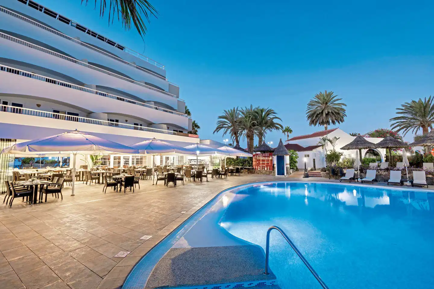 Sol Barbacan Pool