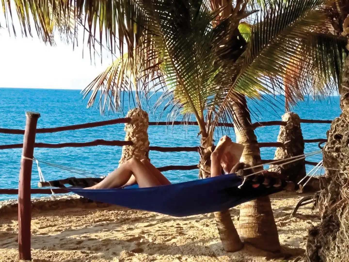 Bahari Beach Hotel Personen