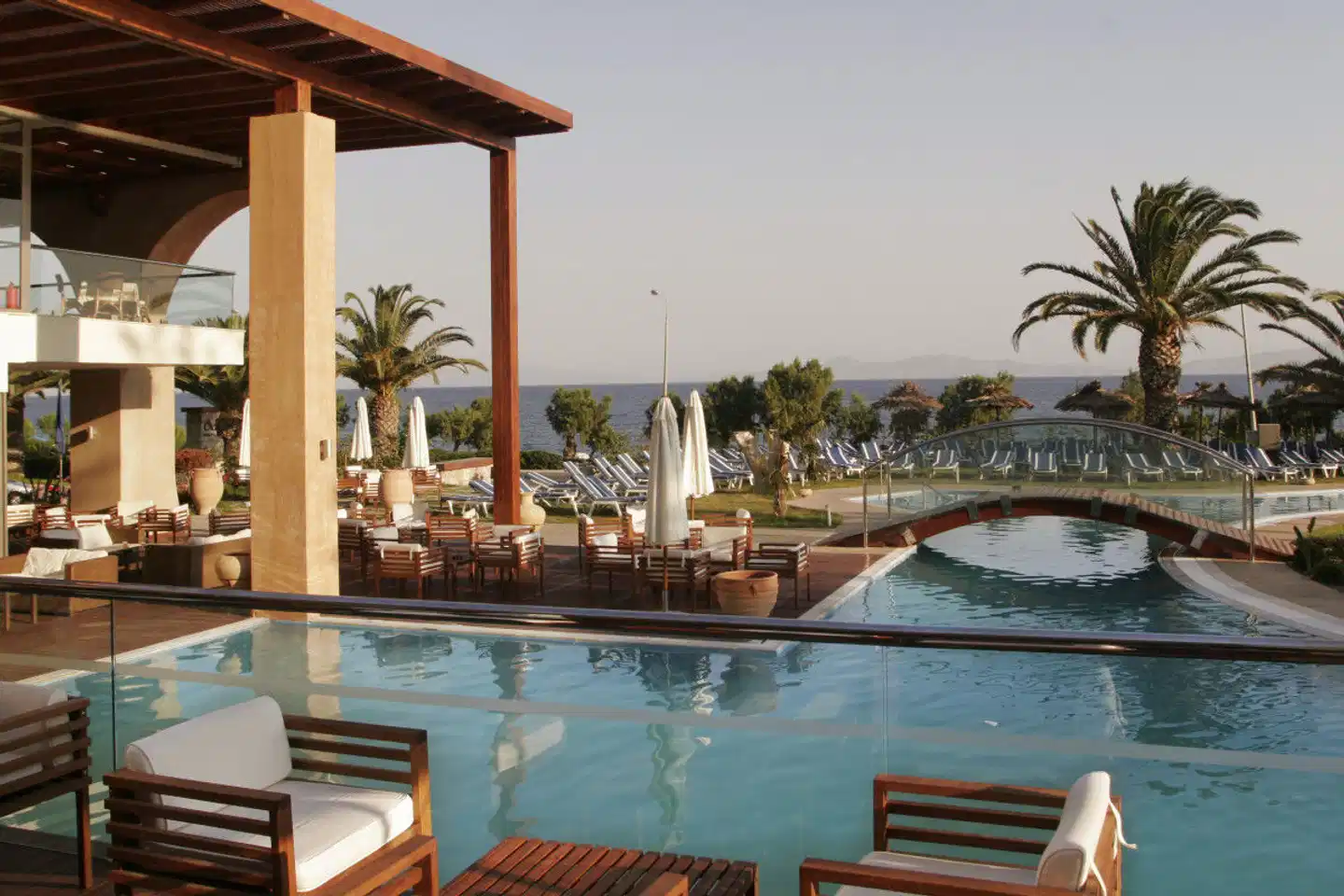 Oceanis Pool