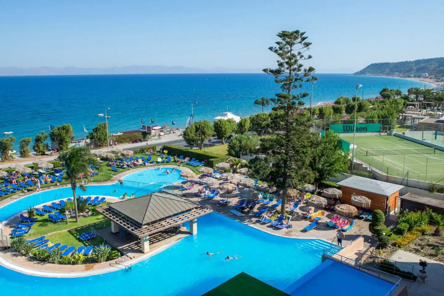 Oceanis Pool