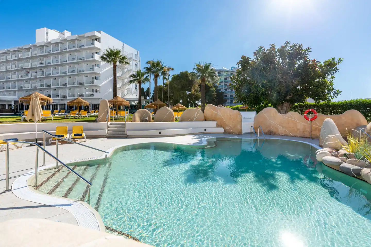 San Fermin Pool