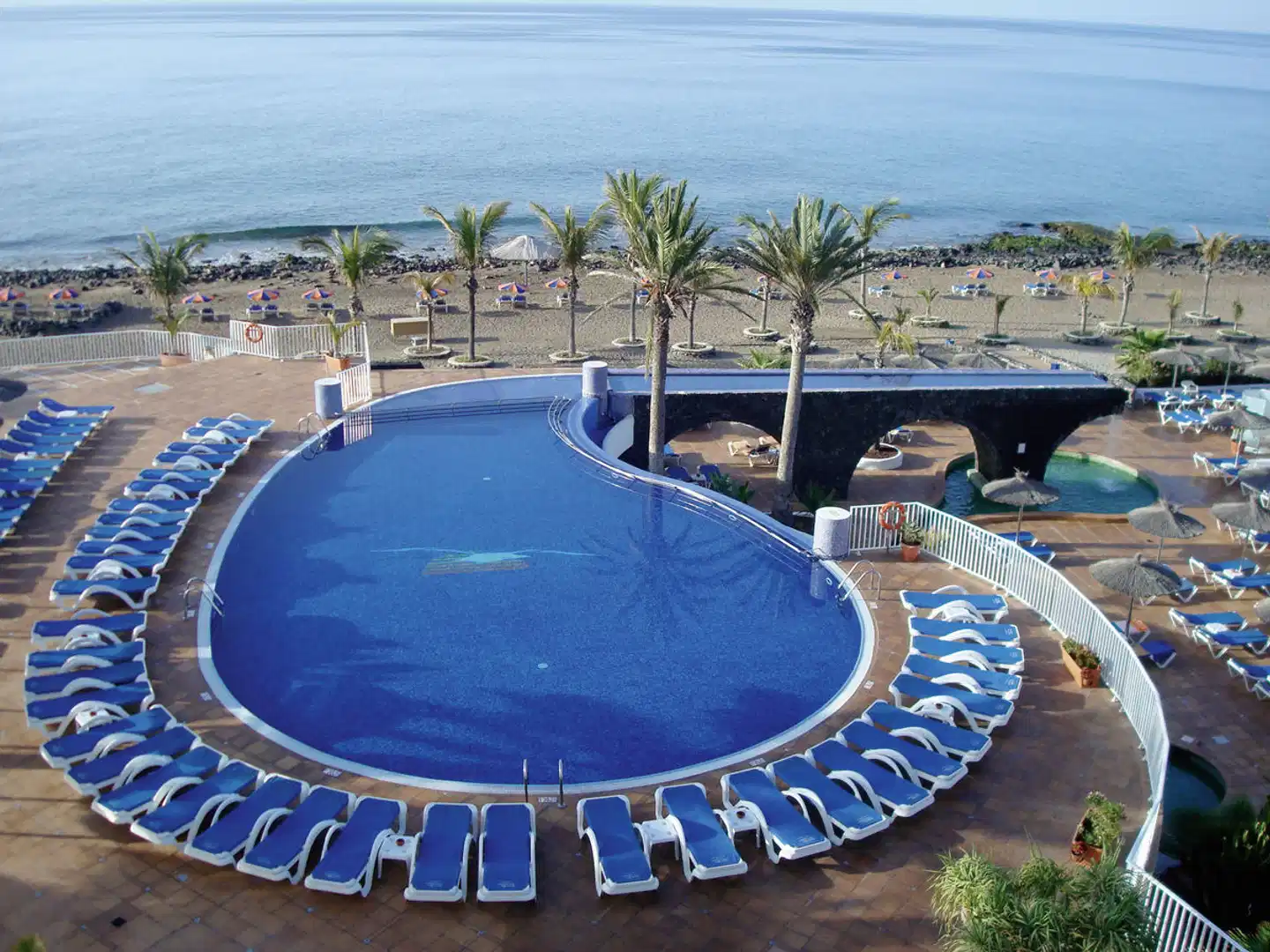 VIK hotel San Antonio Pool