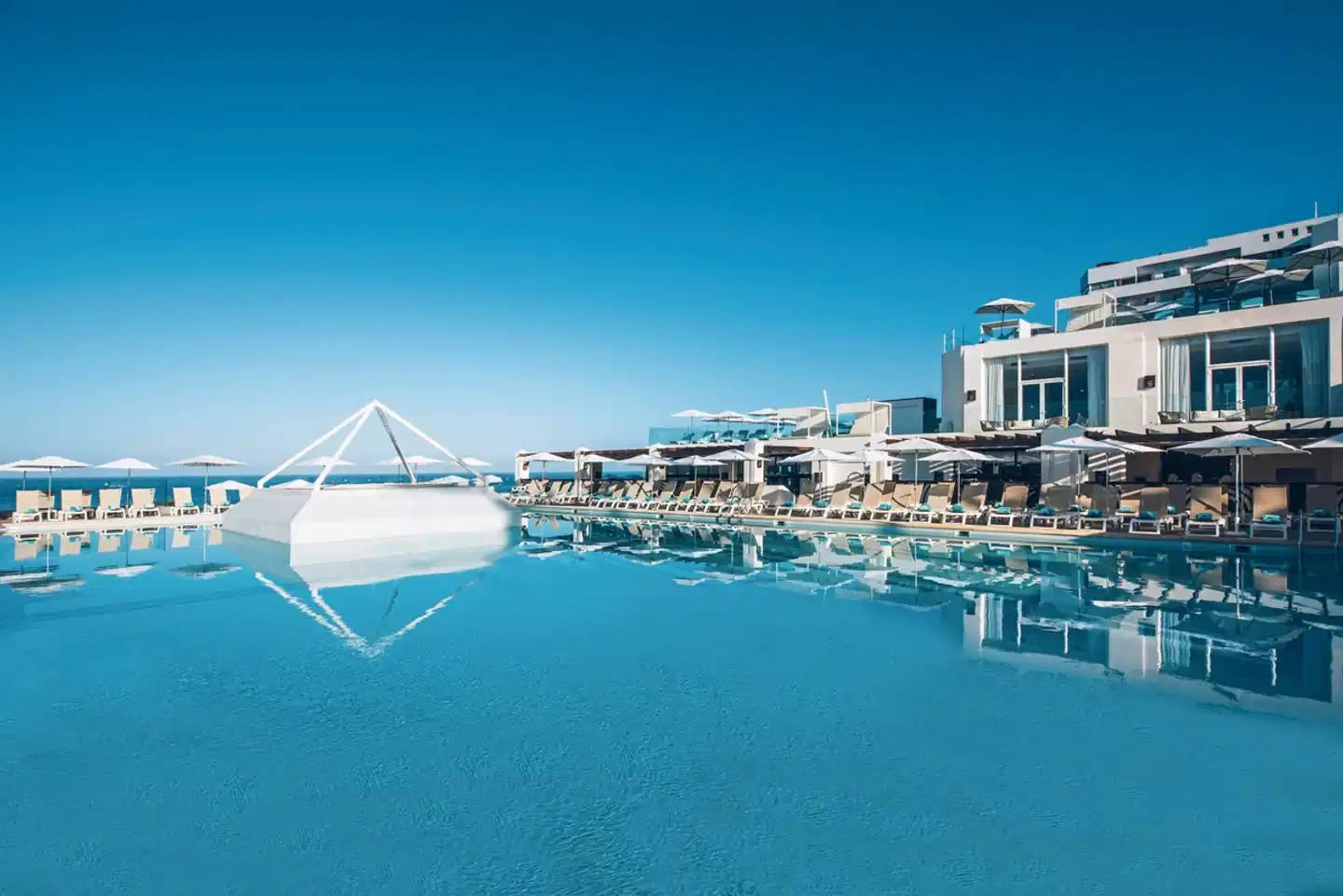 Iberostar Waves Bouganville Playa Aussenansicht
