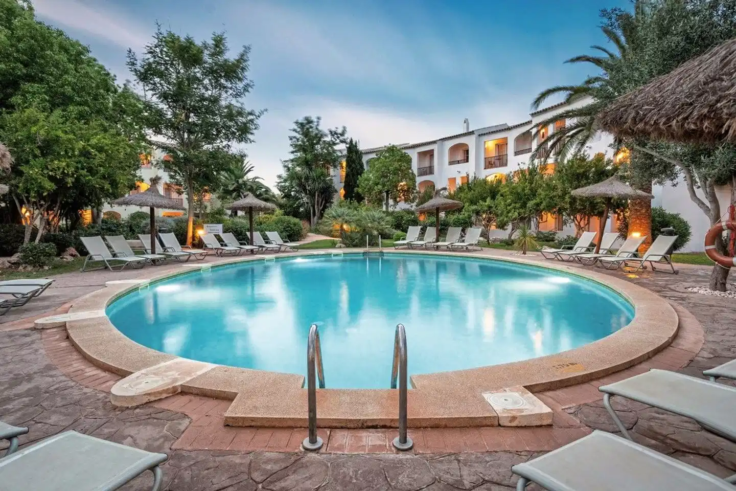 Sol Falcó Menorca Pool
