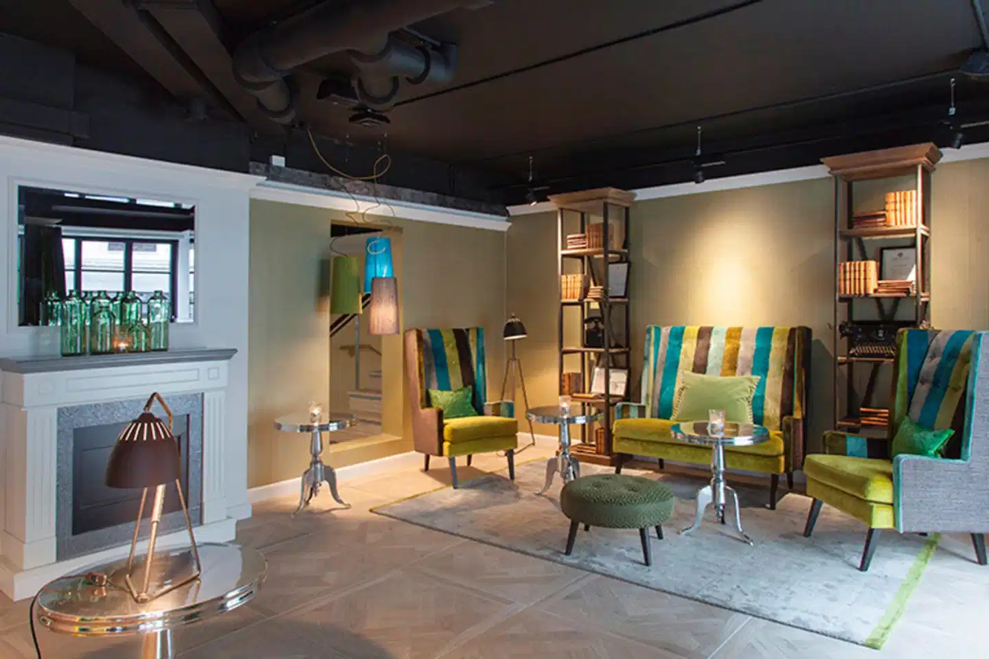 Absalon Hotel Lobby
