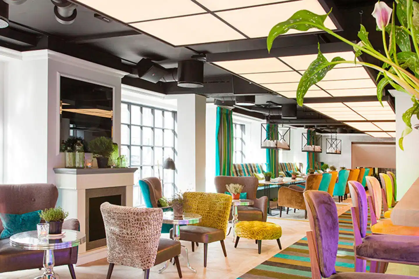 Absalon Hotel Lobby