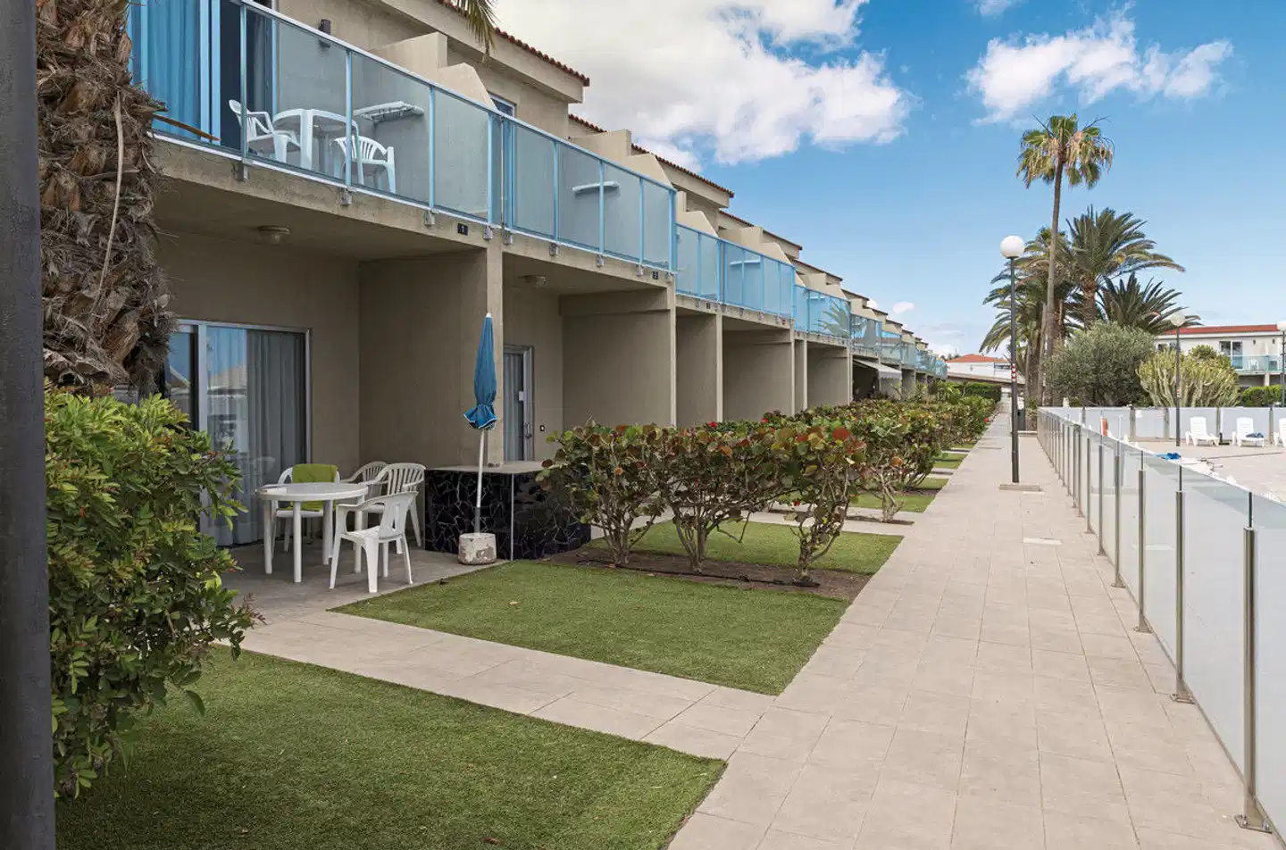 SMARTR Maspalomas Corinto Aussenansicht