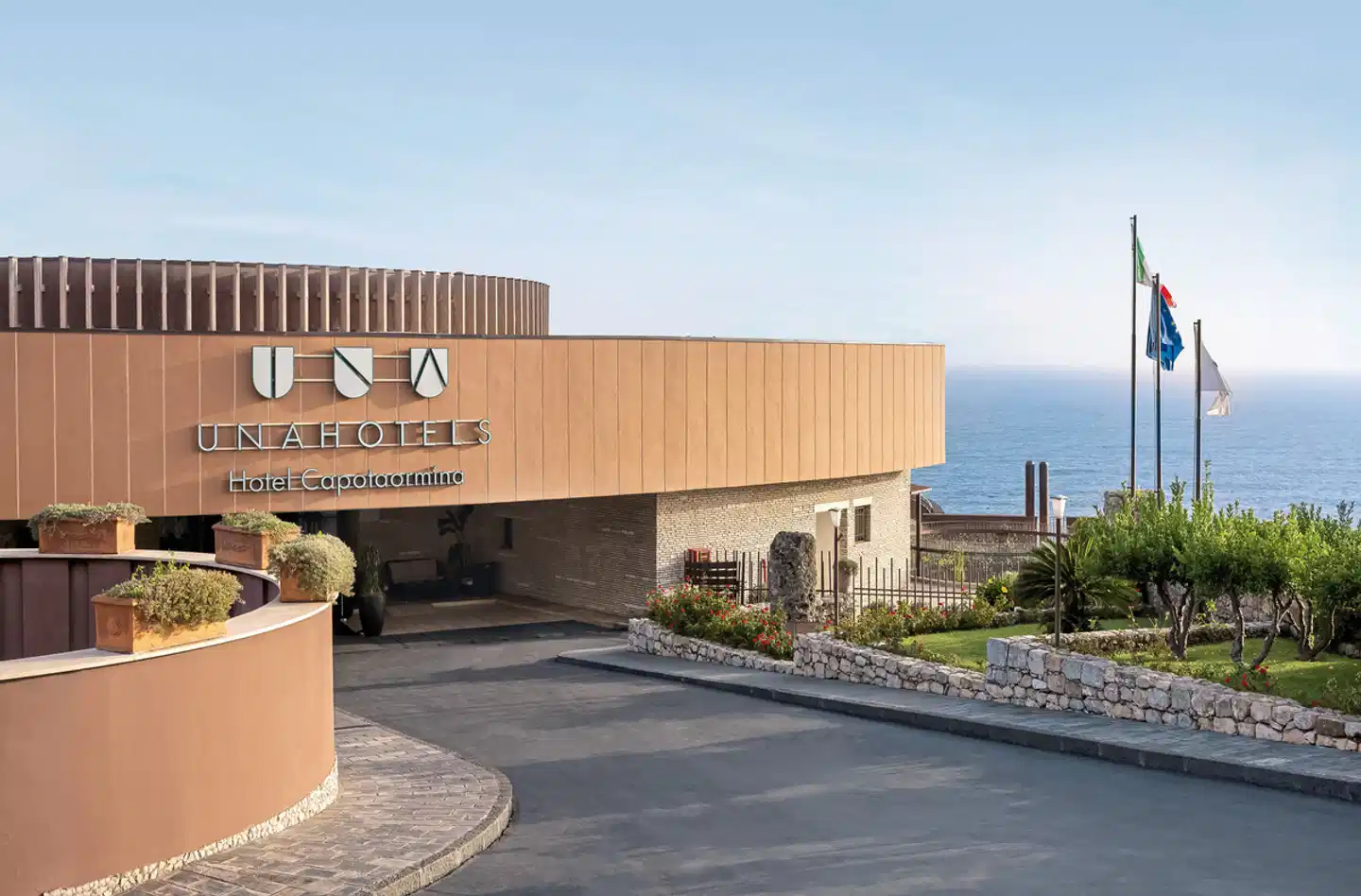 UNAHOTELS Capotaormina Aussenansicht