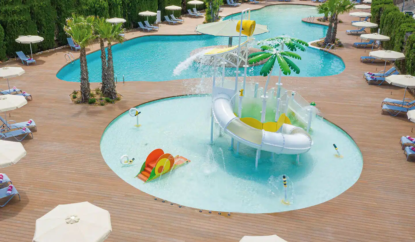 JS Portocolom Suites Pool