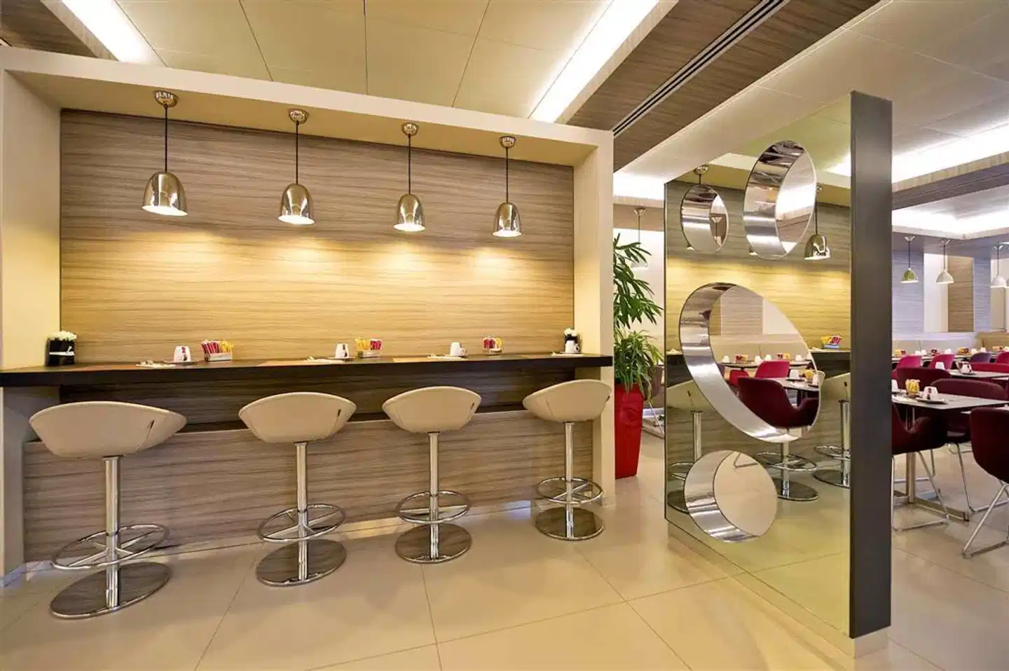 Mercure Rome Colosseum Centre Bar