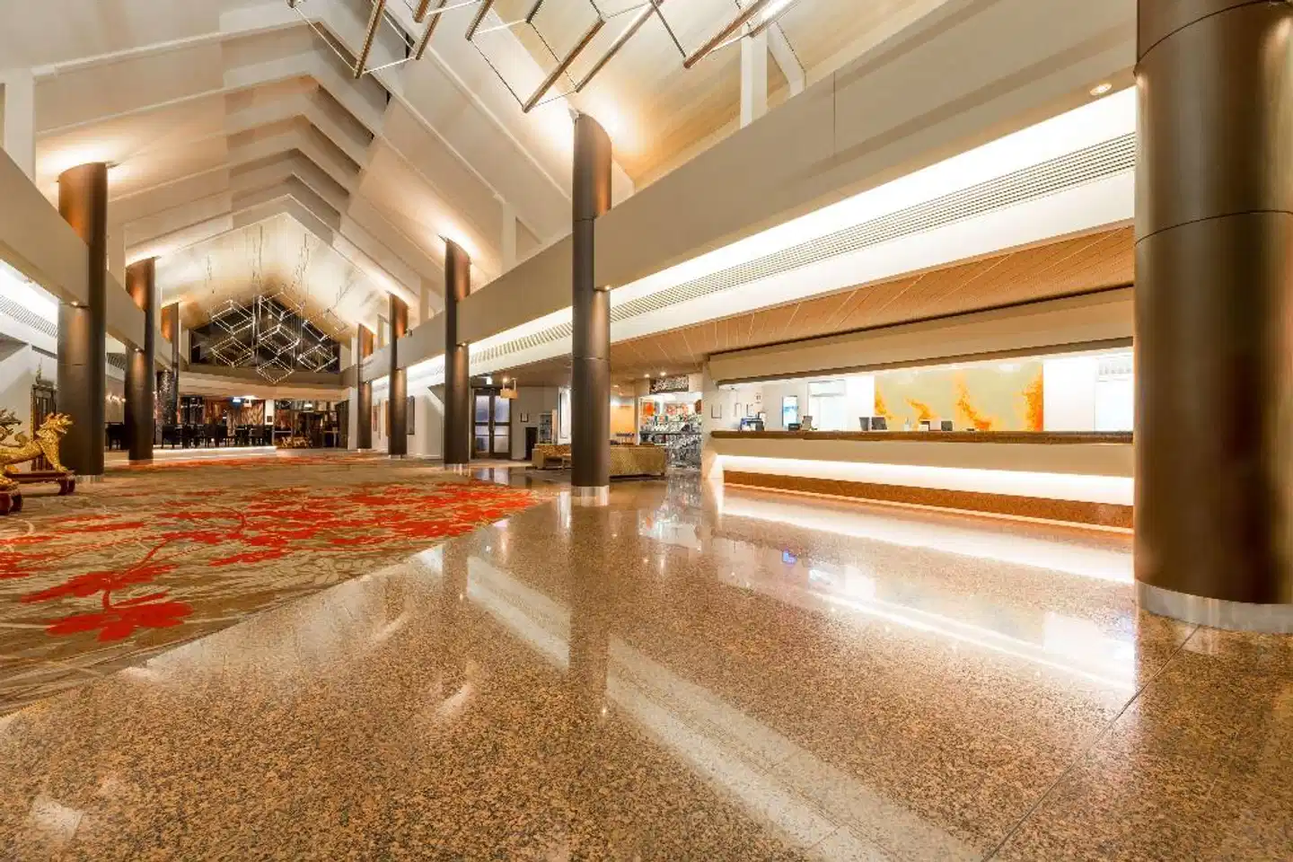 DoubleTree by Hilton Hotel Alice Springs Lobby