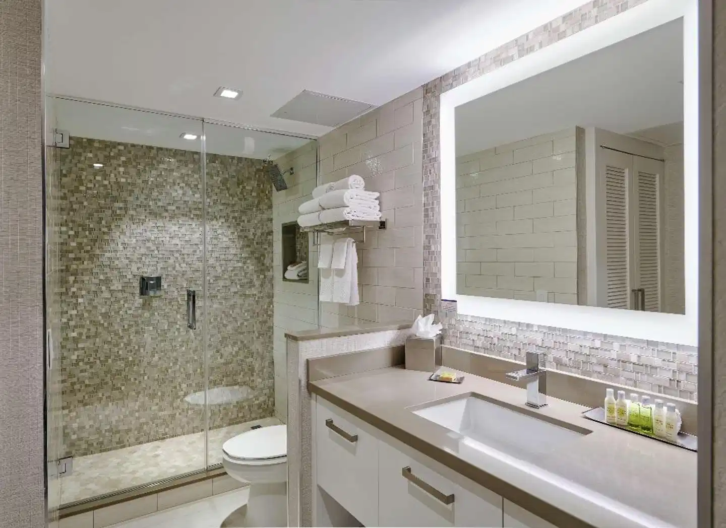 Bahia Mar - Fort Lauderdale Beach - DoubleTree by Hilton Badezimmer