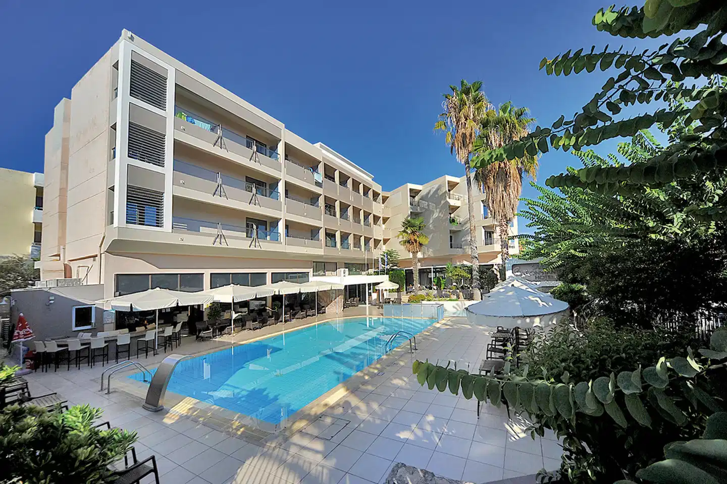 Saint Constantin Hotel Pool