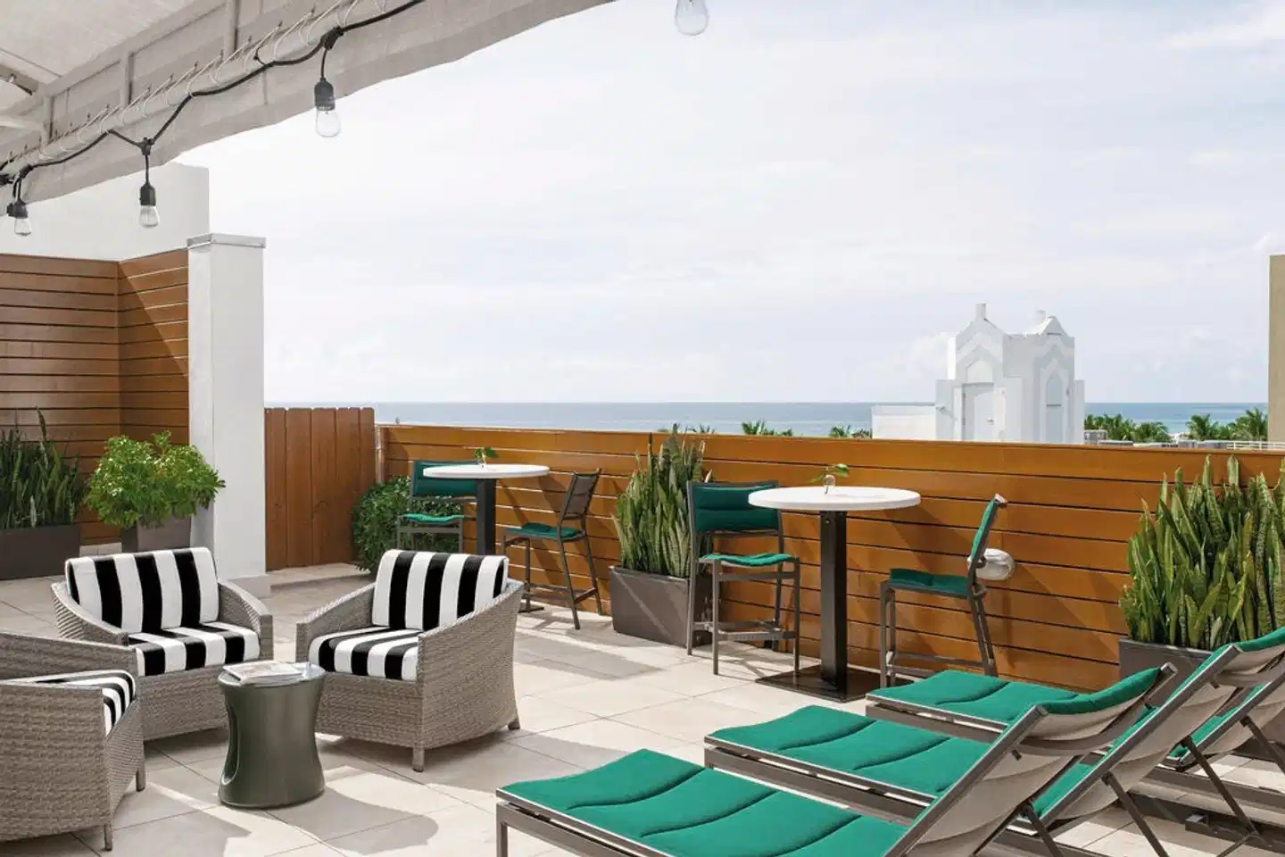 Eurostars Winter Haven Terrasse