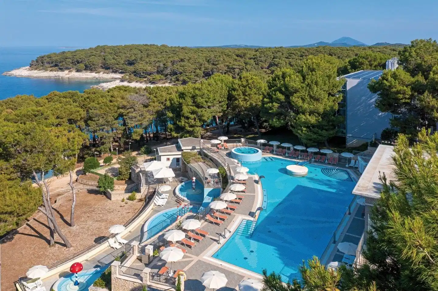 Family Hotel Vespera Pool