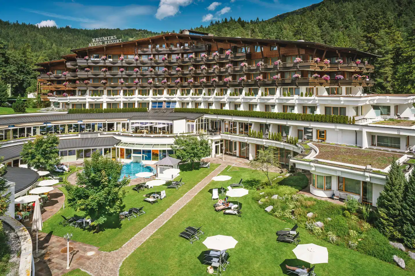 Krumers Alpin - Your Mountain Oasis Aussenansicht
