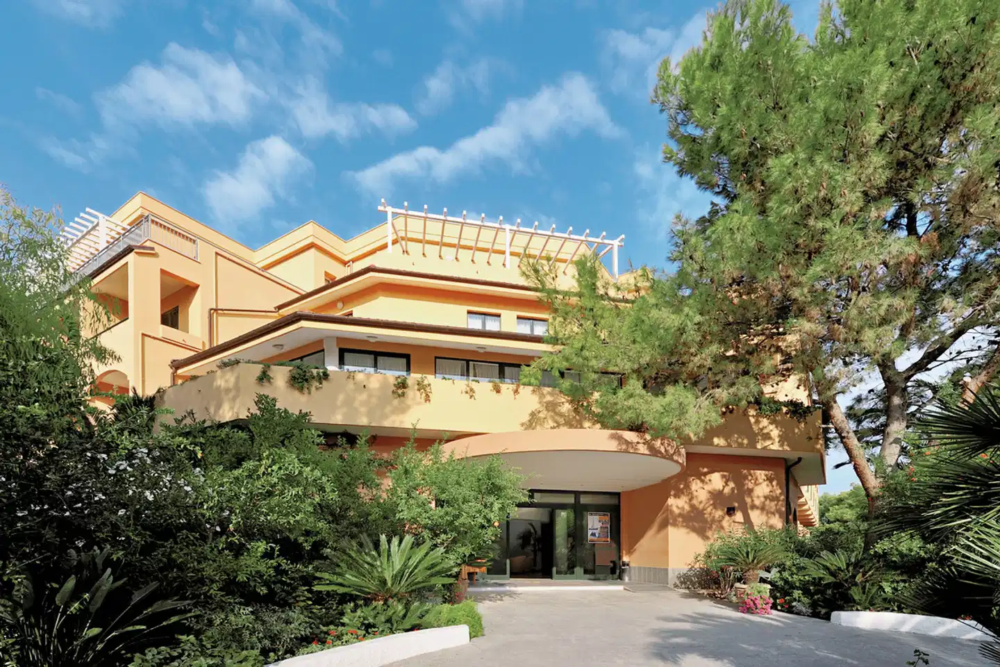 Hotel I Melograni Aussenansicht