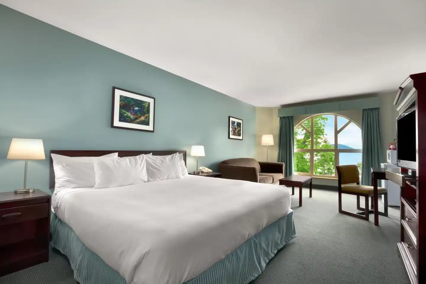 Harrison Lake Hotel Wohnbeispiel