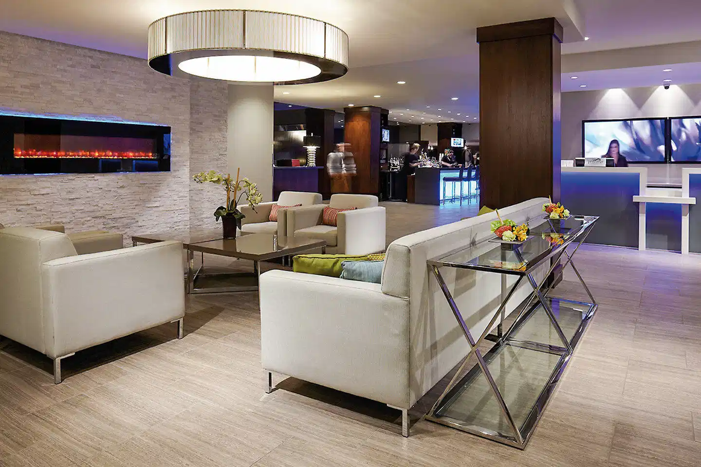 Delta Hotels by Marriott Kingston Waterfront Lobby