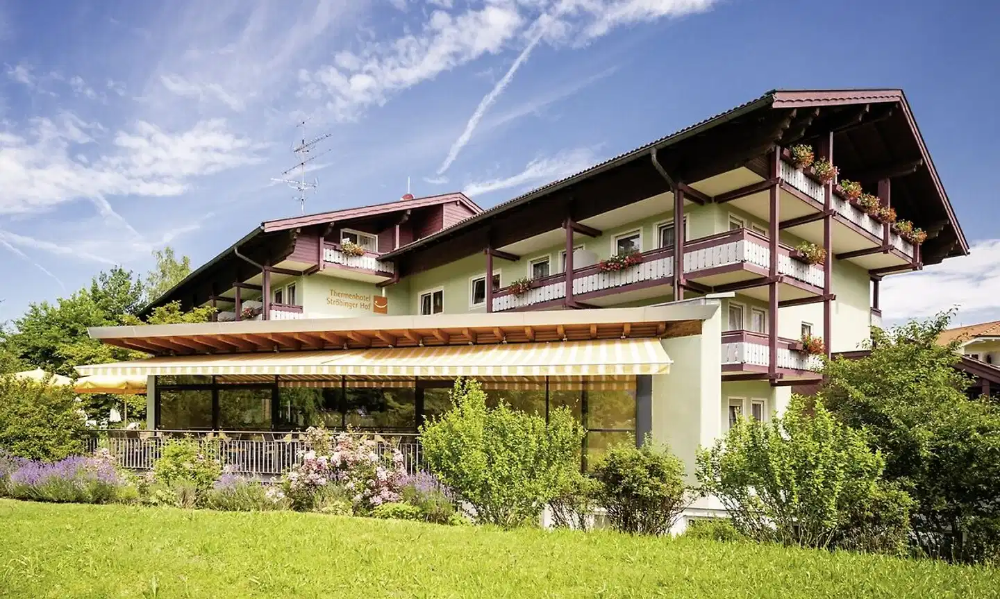 Thermenhotel Ströbinger Hof Aussenansicht