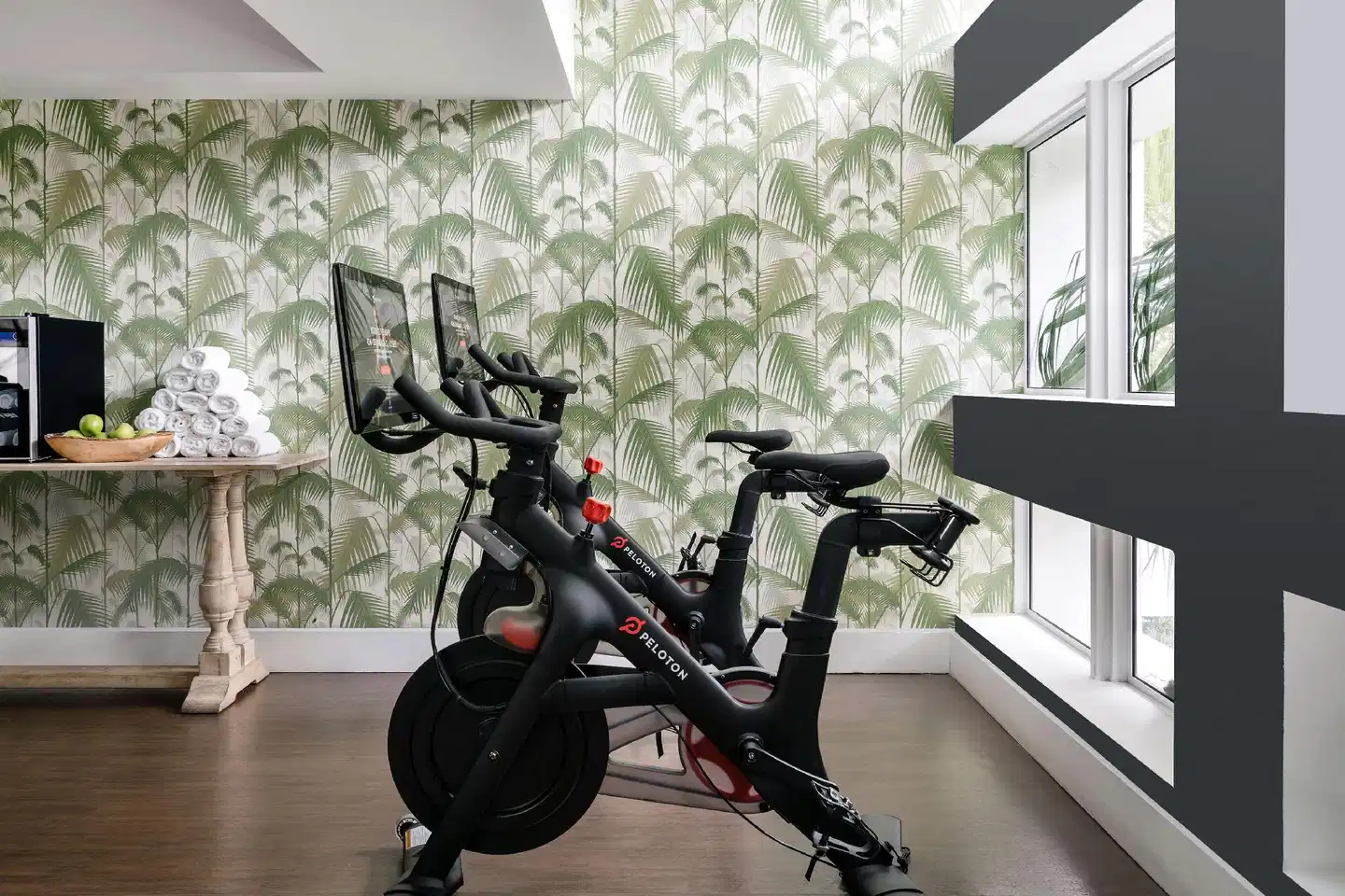 Nautilus Sonesta Miami Beach Sport und Entertainment