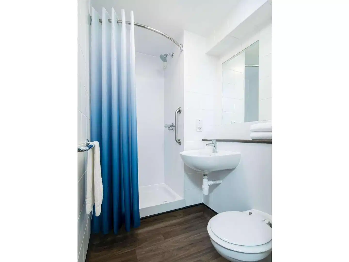 Travelodge London Central City Road Hotel Badezimmer