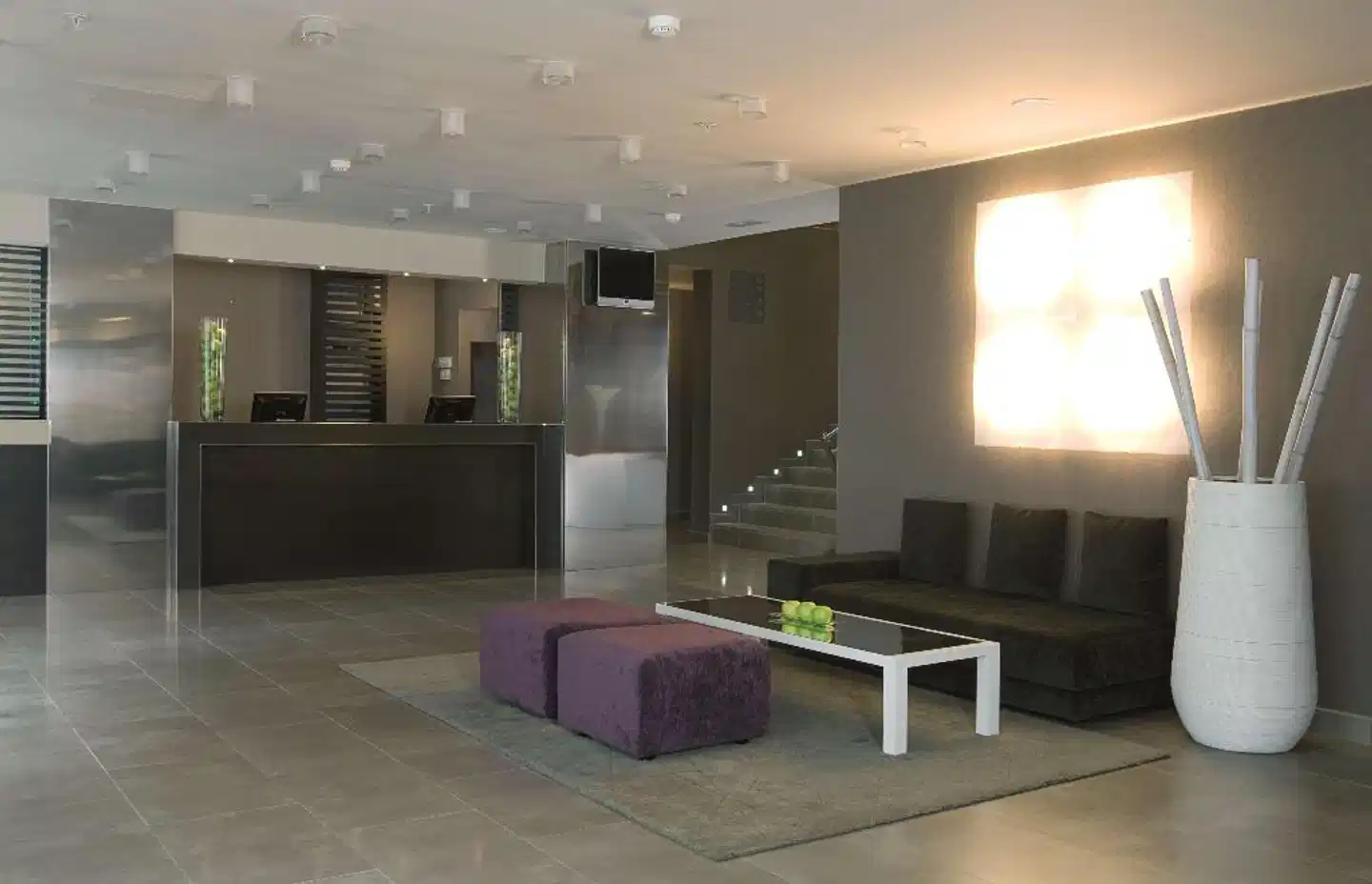 NH Poznan Lobby