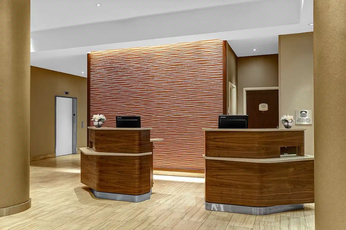 Courtyard by Marriott New York Manhattan/Upper East Side Lobby