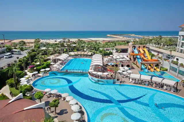 Aydinbey King's Palace & Spa POOL