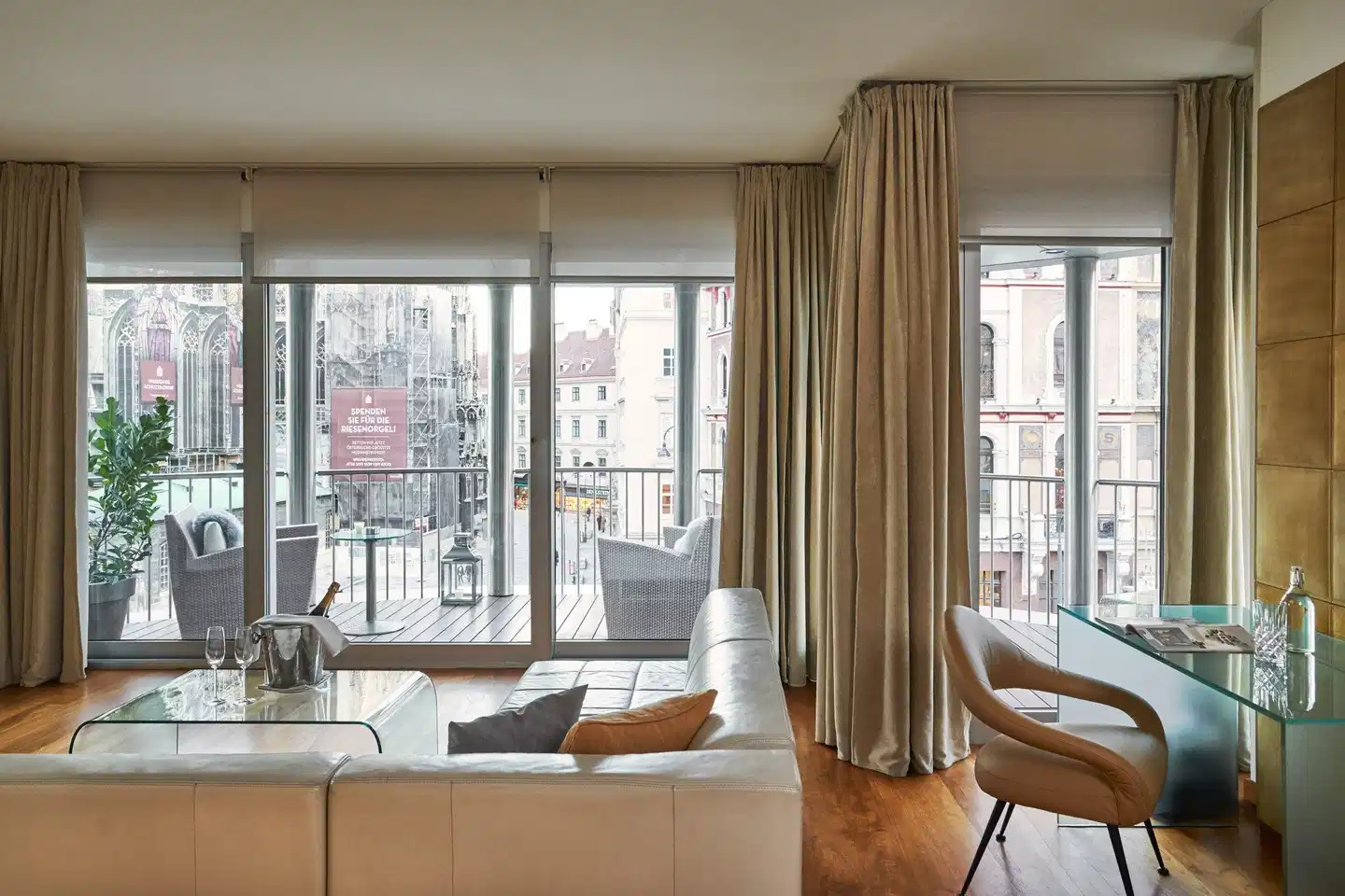 DO & CO Hotel Vienna Wohnbeispiel