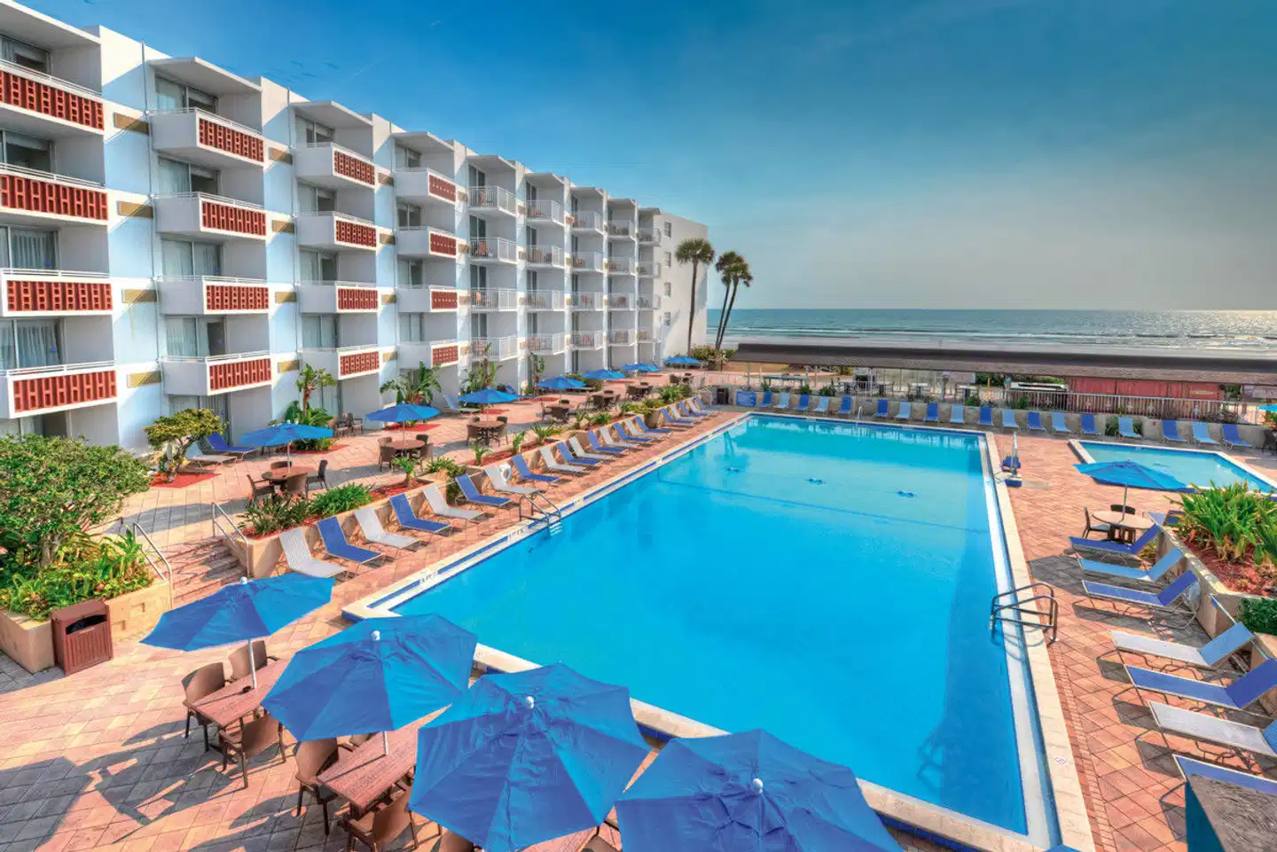 Best Western Aku Tiki Inn Pool