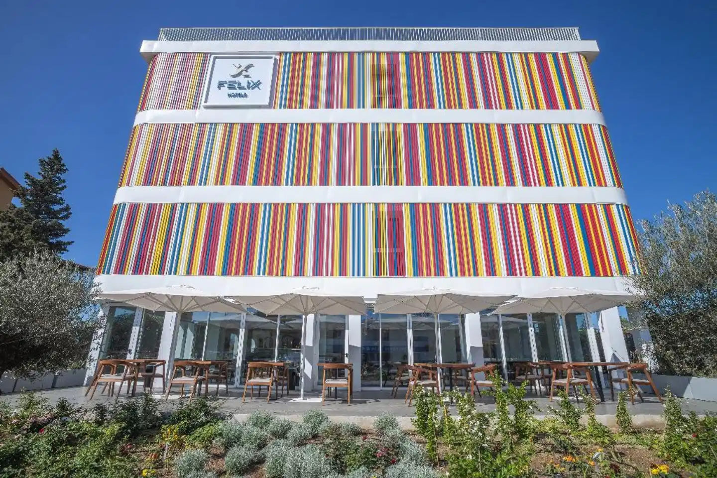 Hotel Felix Olbia Aussenansicht